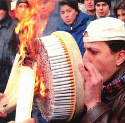 World's biggest smoke, world's largest cigarette